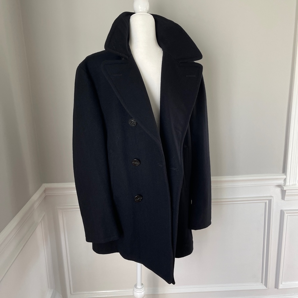 Men's Black Peacoat-100% Wool - (Men's size 44R or XL)